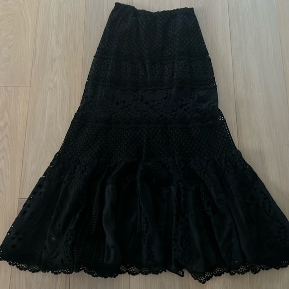 Beautiful lace maxi skirt from Temptation Positano - Picture 2 of 5